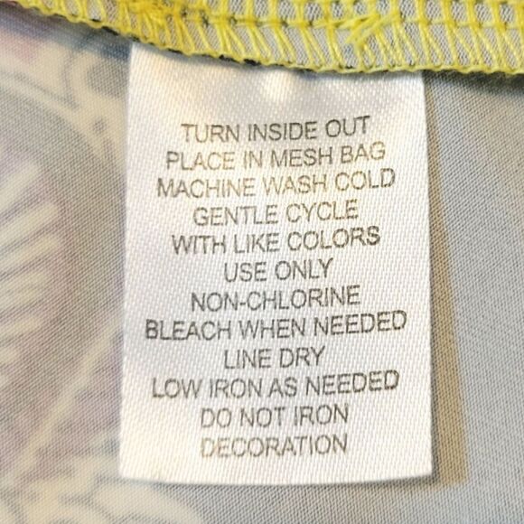 Sunny Leigh Bright Multi Color Keyhole Sleeveless Handkerchief Hem Tunic Top M - Picture 9 of 10
